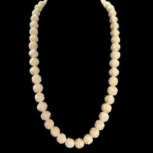 Vintage Museum Quality Hand Carved Bovine Bone Flower Rose Bead Necklace